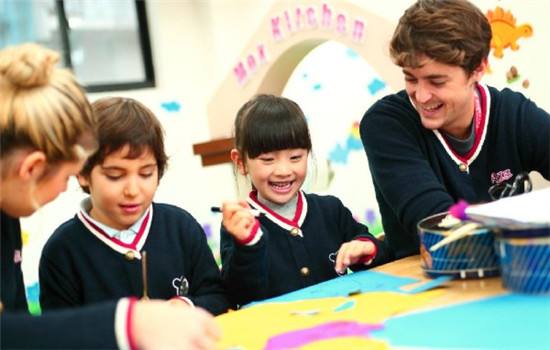 劍橋英語培訓(xùn)中心加盟流程有哪些？加盟有哪些要求？