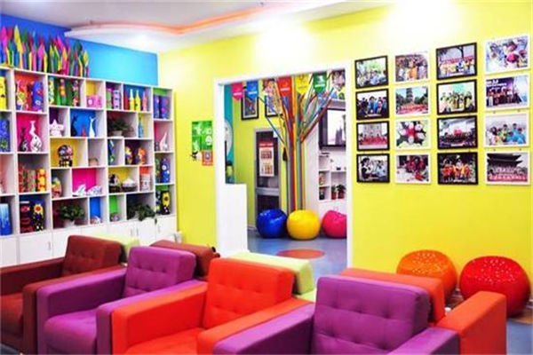 開一家蒙繪雅舍少兒美術教育需要滿足哪些條件？