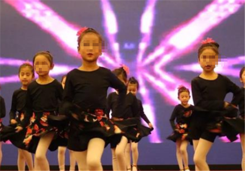 藝童家藝術(shù)培訓(xùn)