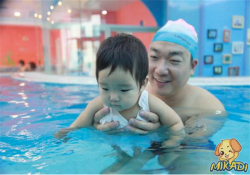 米卡迪水育早教