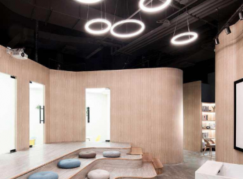 郎文中學生培訓學校