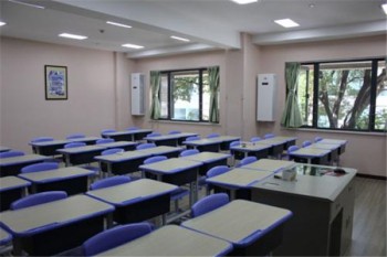 長城英語學(xué)校