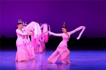 新舒雅少兒藝術中心