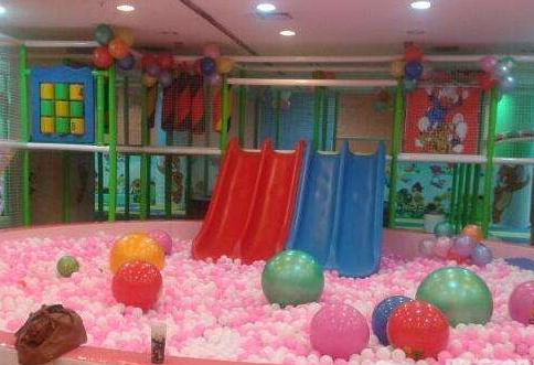 淘氣堡加盟電話是多少