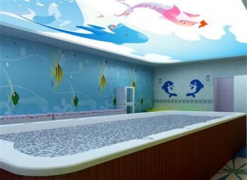 伊親嬰幼兒游泳館