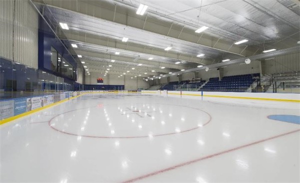 溜冰場(chǎng)加盟需要多少錢？