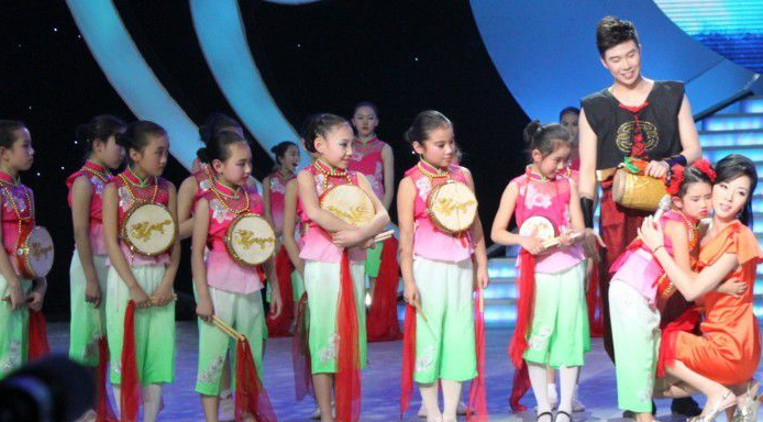 莫舞舞蹈加盟 莫舞舞蹈加盟