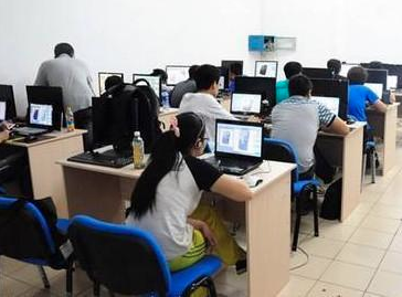 暴雪國際教育 暴雪國際教育