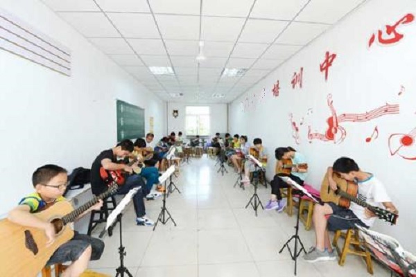 朝陽(yáng)藝術(shù)中心加盟