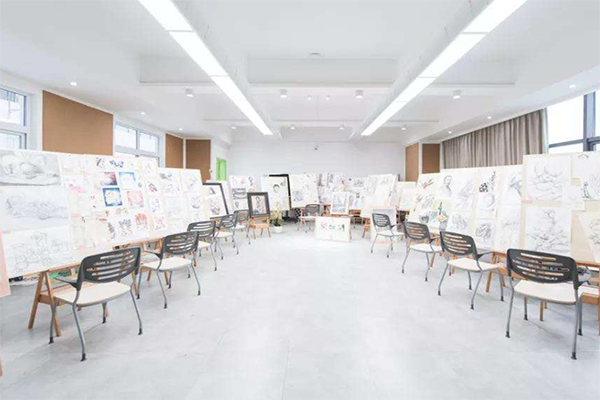 新歌美術培訓學校加盟