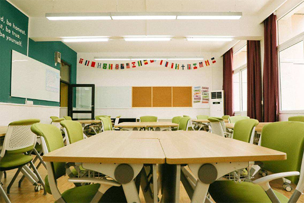 知更鳥國際少兒英語加盟