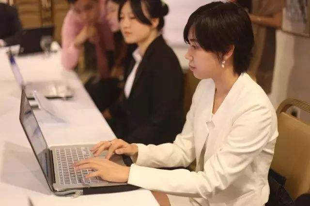 紐倫港留學加盟 紐倫港留學加盟