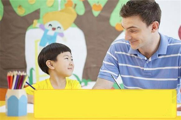 凱勵少兒英語加盟