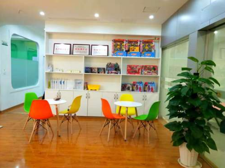 愛斯鉭機(jī)器人教育加盟 愛斯鉭機(jī)器人教育加盟