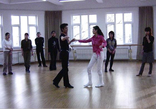 艾尚音悅文化藝術中心加盟