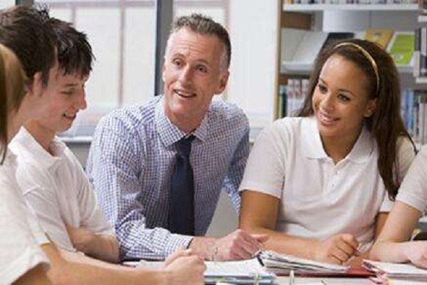 溝通天下英語(yǔ)加盟