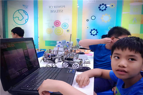 CK機(jī)器人教育加盟 CK機(jī)器人教育加盟