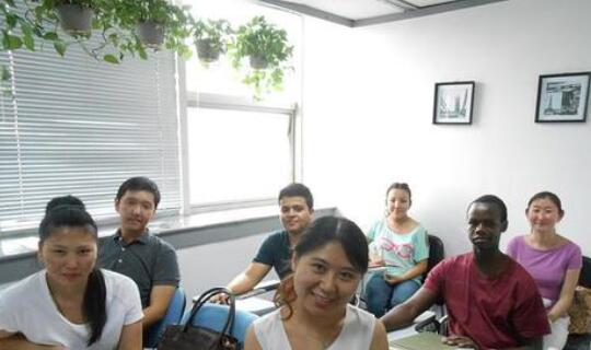 易藤國際教育加盟