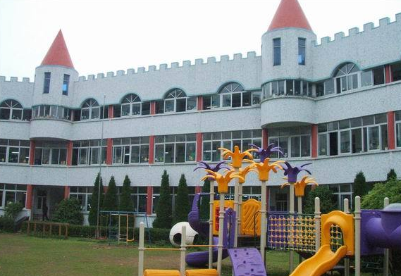 新蕾幼兒園加盟