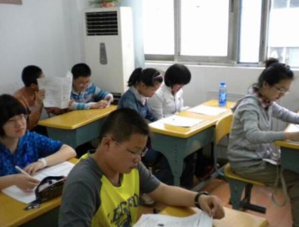 秦學輔導班加盟