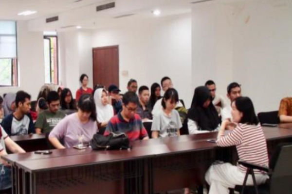 艾克留學(xué)加盟