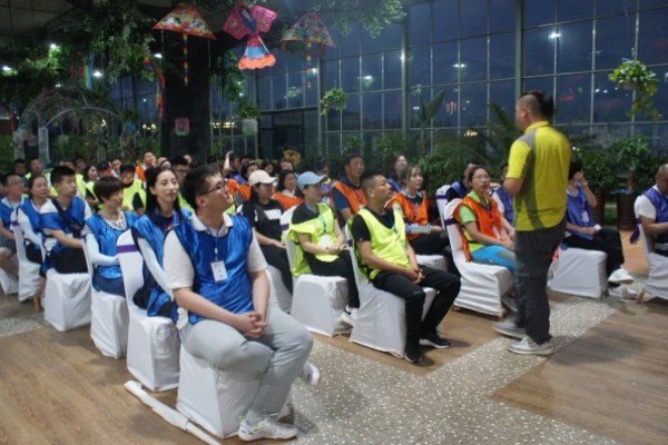 叁人行教育加盟 叁人行教育加盟