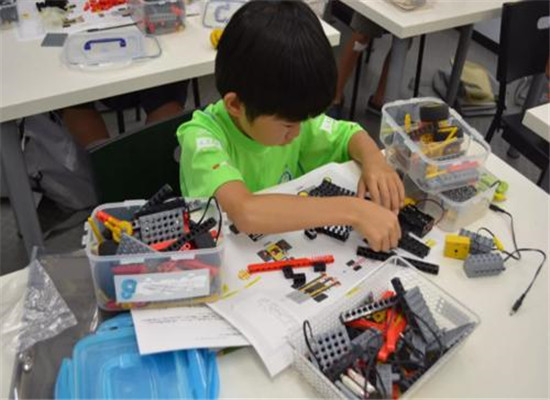 日本修曼機(jī)器人教育加盟 日本修曼機(jī)器人教育加盟