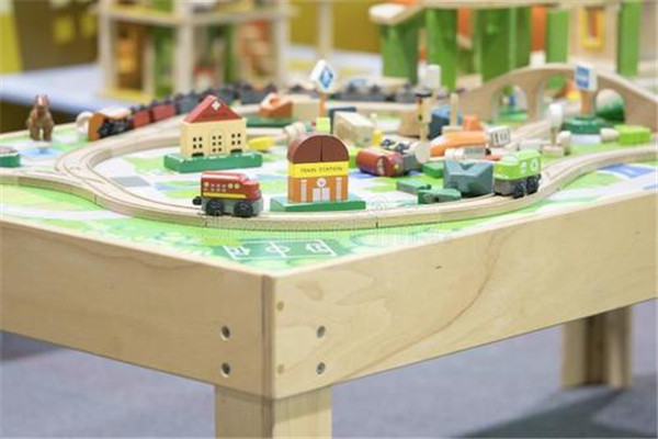 聰明貝貝教育玩具加盟 聰明貝貝教育玩具加盟