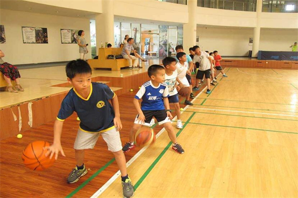 拉維爾青少年籃球培訓(xùn)加盟 拉維爾青少年籃球培訓(xùn)加盟